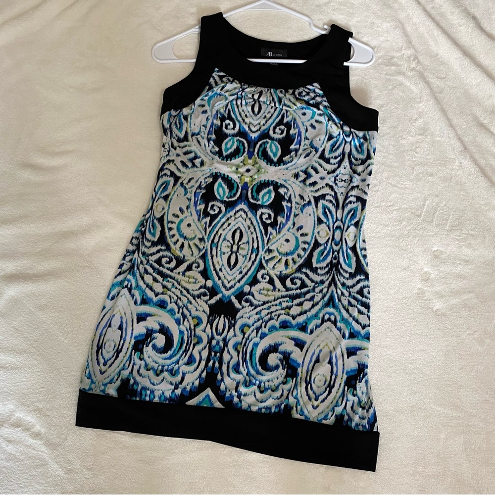 AB Studio Black and Blue Sheath Dress Sleeveless Scoop Neck